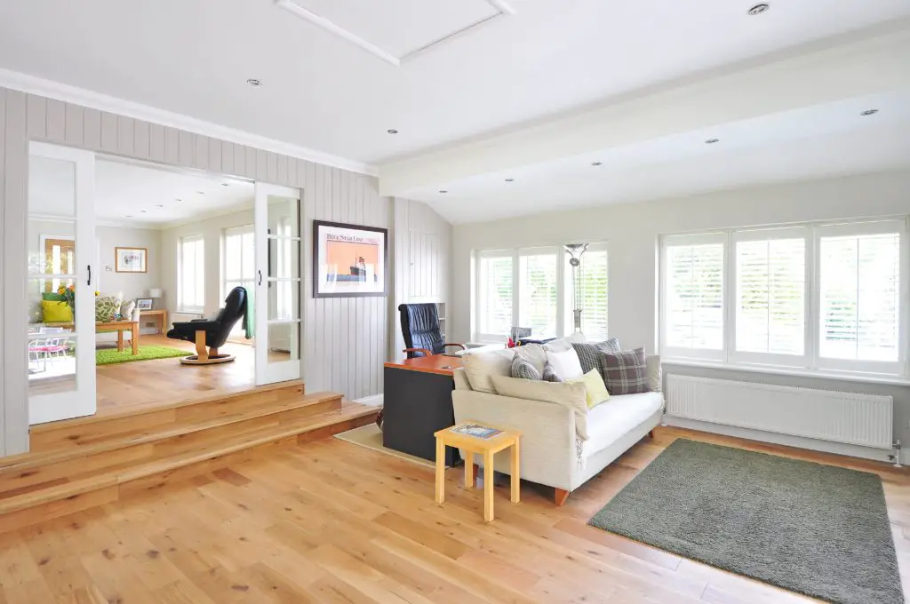 Can Hardwood Floors Be Laid Differently In Different Rooms