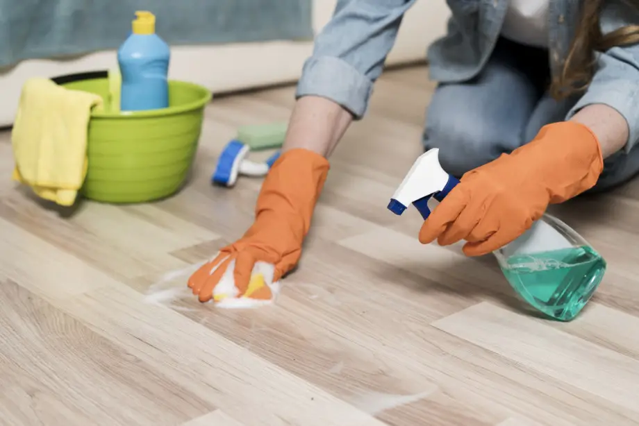 How to clean hardwood floors naturally